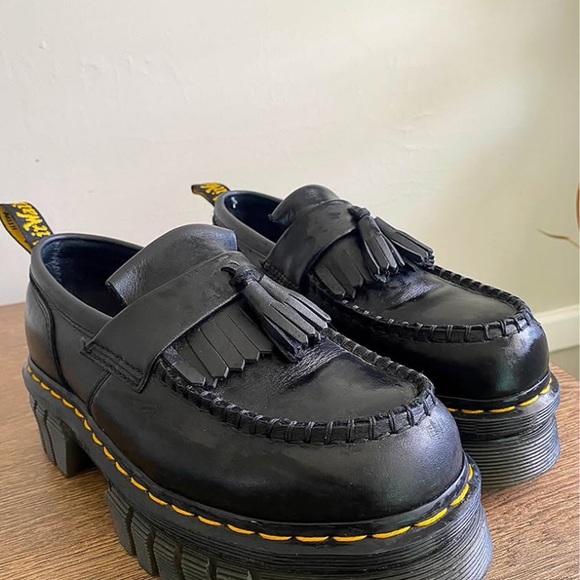 Black Leather Tassel Loafers - Picture 1 of 3